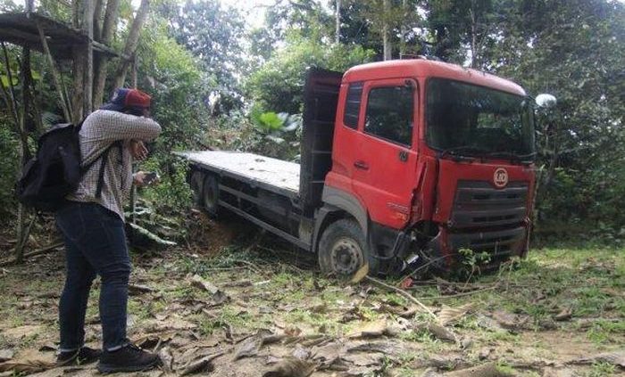 Kecelakaan Maut, Dua Orang Meninggal Dunia ditikungan Golf Tanah Merah